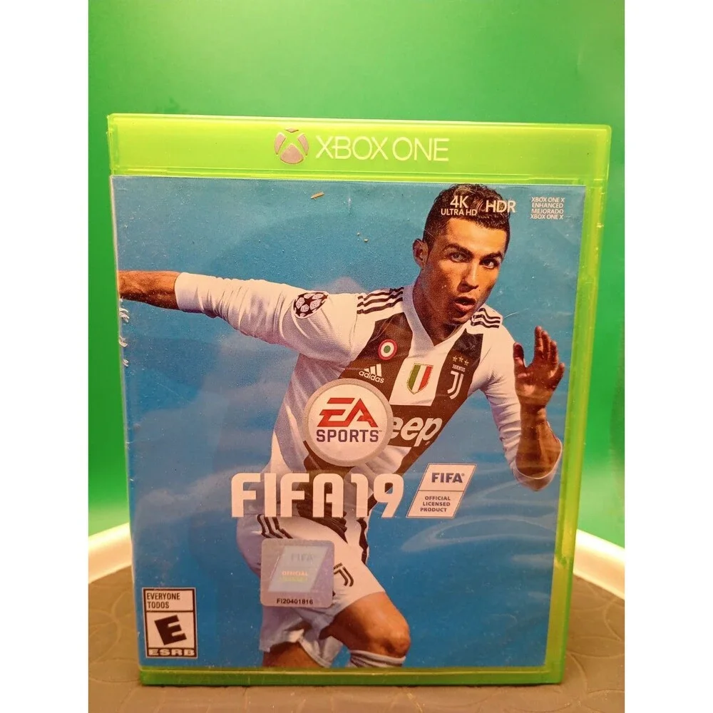Xbox One FIFA 19 Official Licensed Product